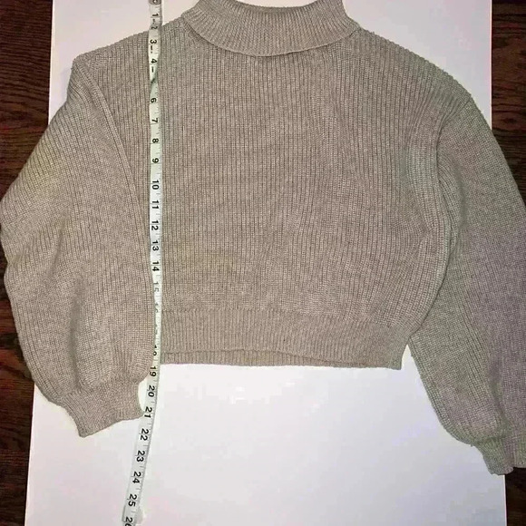 lucyparis cropped sweater size XS - Picture 3 of 7